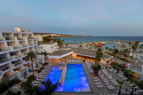 Limanaki Beach Hotel