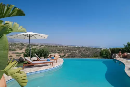 Lithos Villas