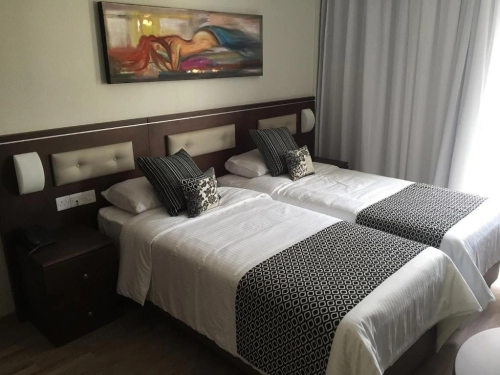 Livadhiotis City Hotel