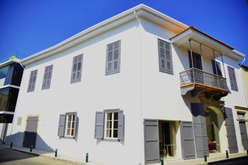 Lokal Hotel