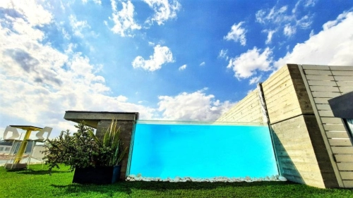 Lokal Hotel