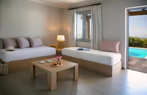 Louis St. Elias Resort