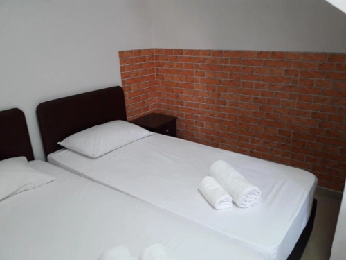 Marina's Rooms