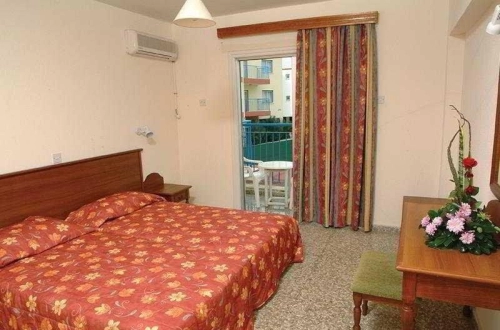 Marisa Hotel Apartments