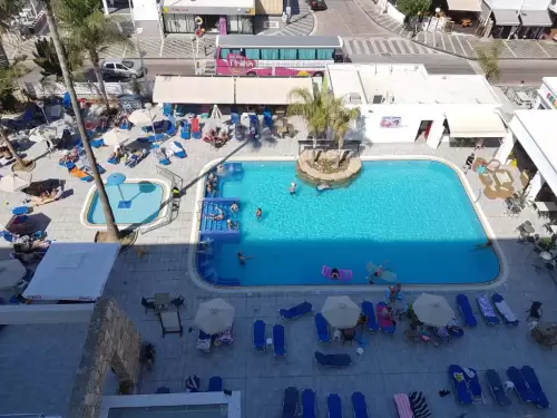 Melini Hotel Suites