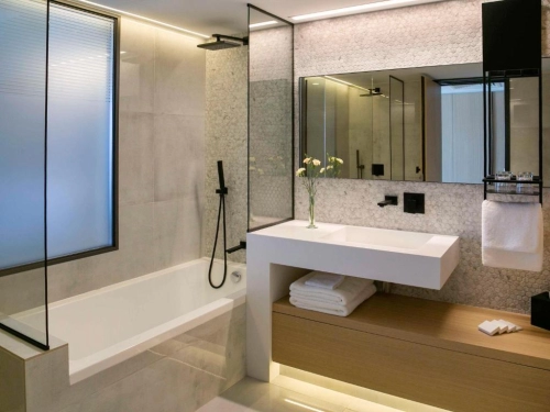 Mercure Larnaca Beach Resort