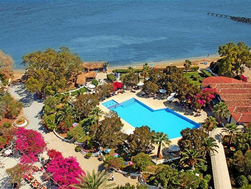 Kıbrıs'ın En İyi Tatil Köyü - Merit Cyprus Gardens Hotel