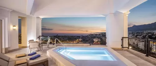 Merit Royal Diamond Hotel