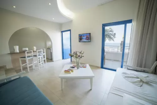 MyroAndrou Hotel Apartments