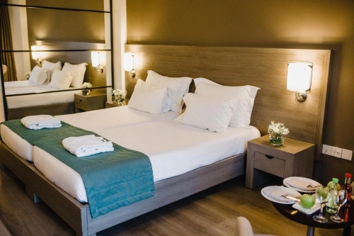 Napa Plaza Hotel