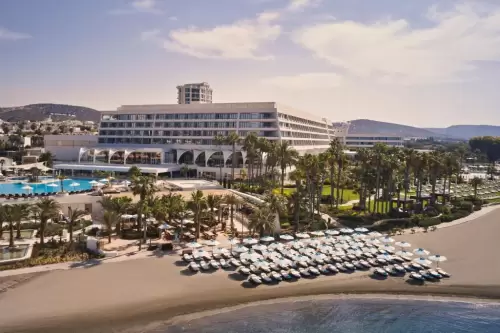 Luxury Collection Resort & Spa