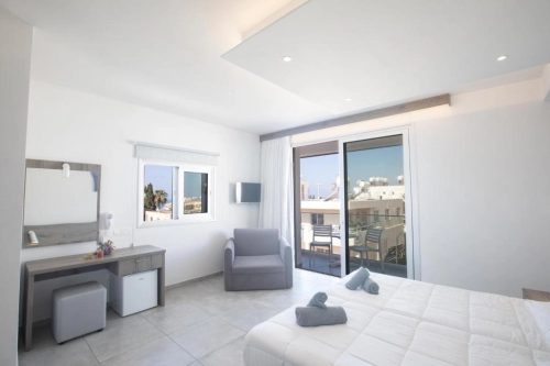 Pavlinia Hotel Apartments