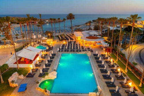 Pavlo Napa Beach