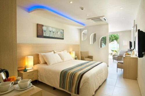 Pernera Beach Hotel
