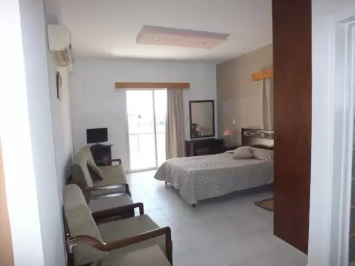 Petsas Apartments