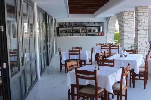 Petsas Apartments