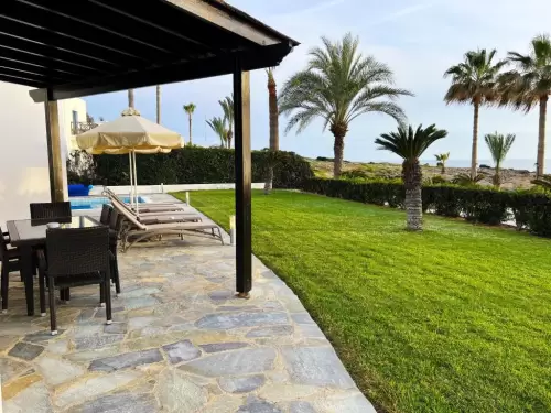 Platzia Beach Villas