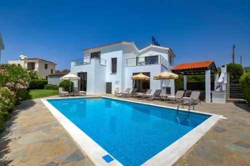 Platzia Beach Villas
