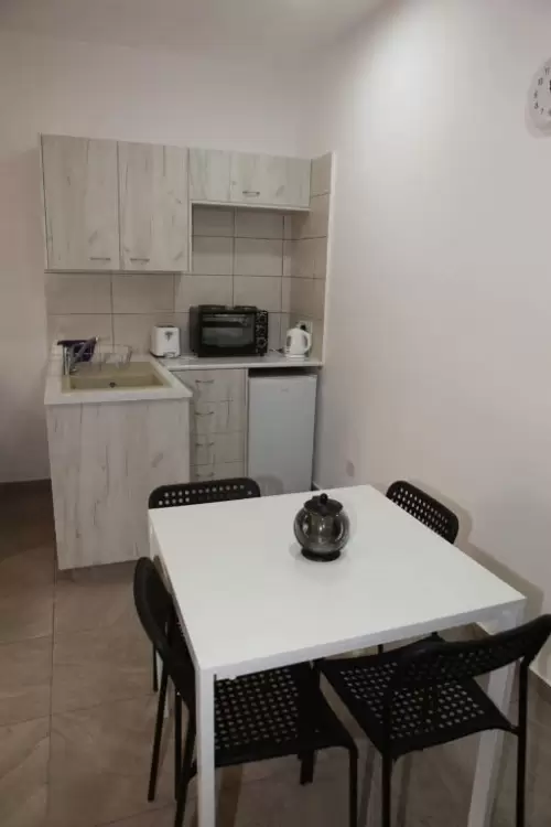 Polyxeni Hotel Apartments