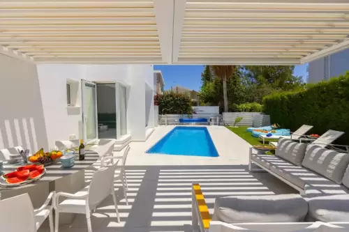 Protaras Villa Piera By The Sea