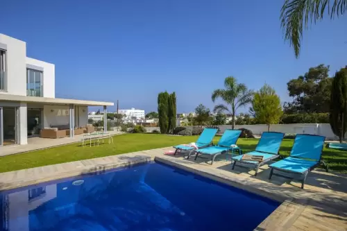 Protaras Zen Villa