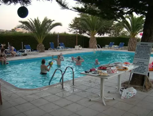 Rantzo Holiday Apartments