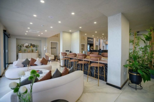 Riverside Life Residence