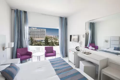 Silver Sands Beach Hotel