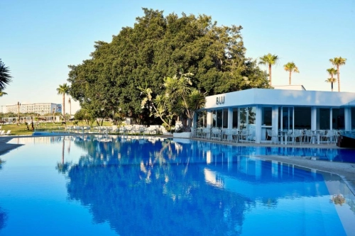 So White Boutique Suites