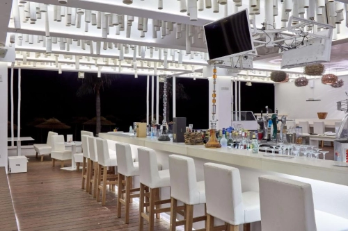 So White Boutique Suites