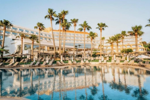 St. George Hotel & Spa Resort