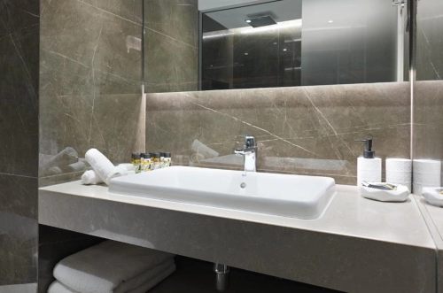 St. George Hotel & Spa Resort