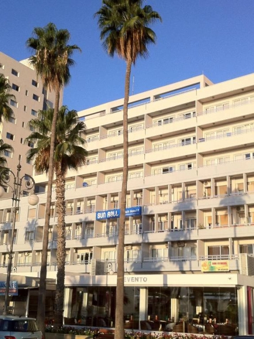 Sun Hall Beach Hotel Apts