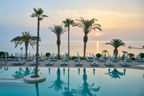 Sunrise Beach Hotel