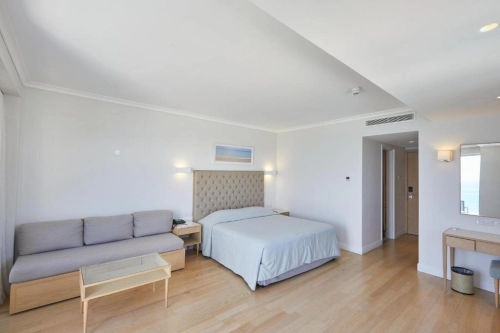 Sunrise Beach Hotel