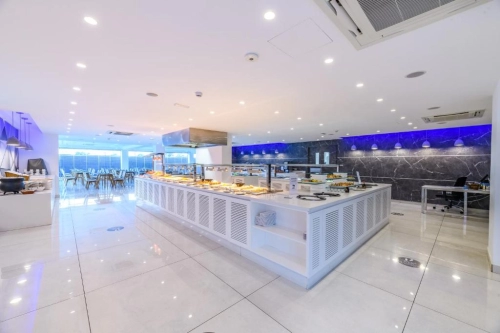 Tasia Maris Seasons Hotel
