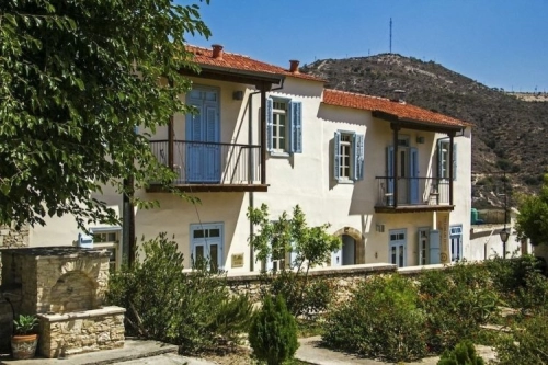 The Library Hotel & Wellness Resort