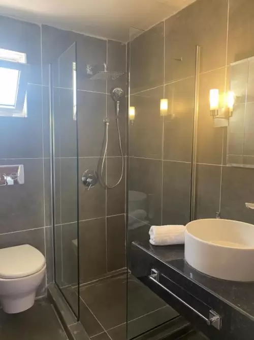 The Prince Inn Hotel & Villas