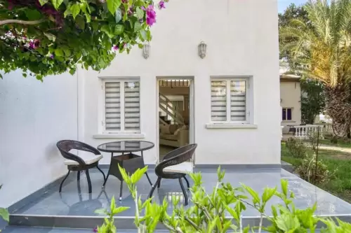 The Prince Inn Hotel & Villas