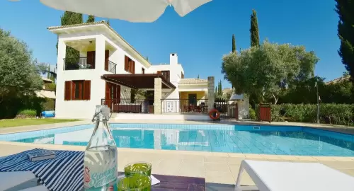 Villa Tala