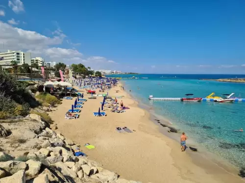 Vrissiana Beach Hotel
